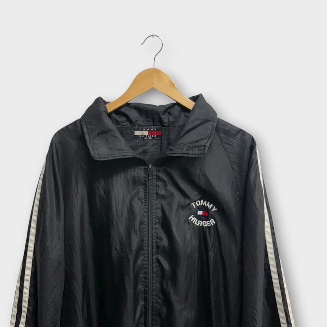 90‘s 타미힐피거 빅로고 블랙 바람막이 XL 상품이미지2