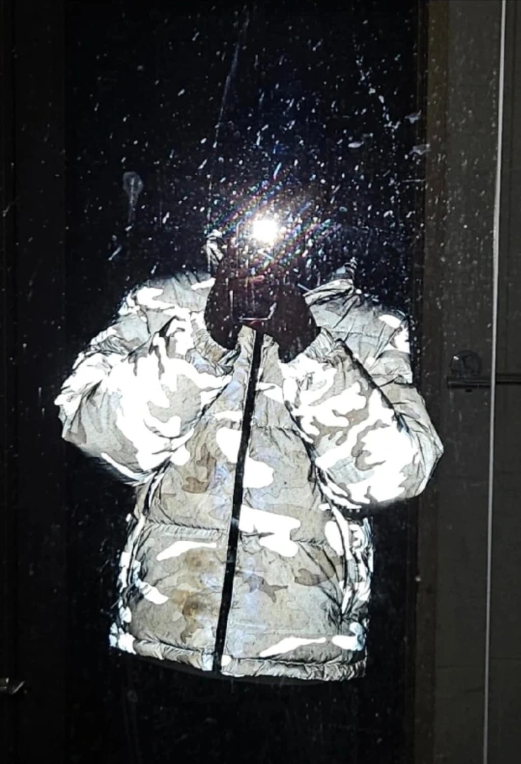 슈프림 리플렉티브 카모 푸퍼 패딩 상품이미지1