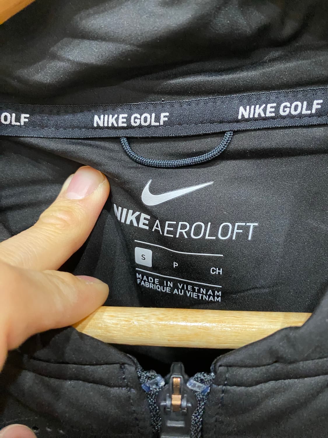 나이키 에어로로프트 자켓  상품이미지5