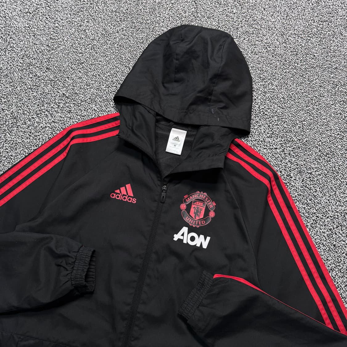Name : 아디다스 맨유 팀로고 사이드라인 유니폼 바람막이 :)  상품이미지2