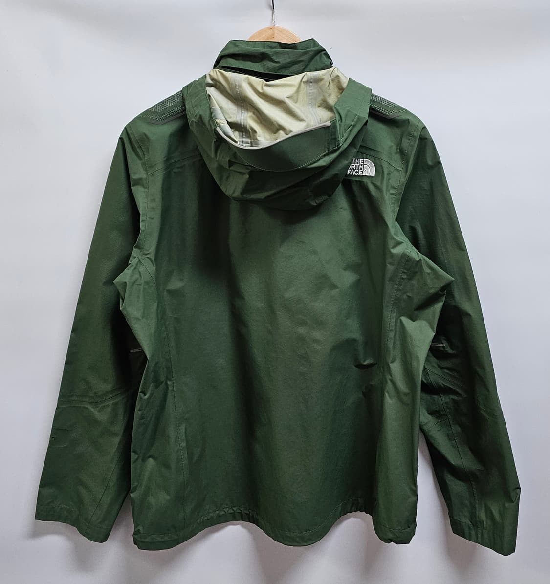 노스페이스 여성 하이벤트 바람막이 100 상품이미지2