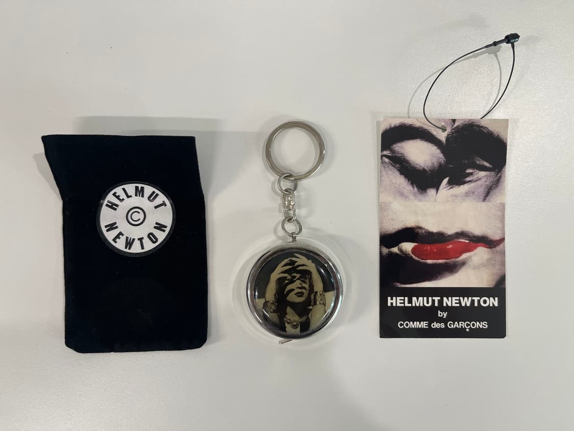 꼼데가르송 x 헬무트 뉴튼 리미티드 키링 AD2006 상품이미지1