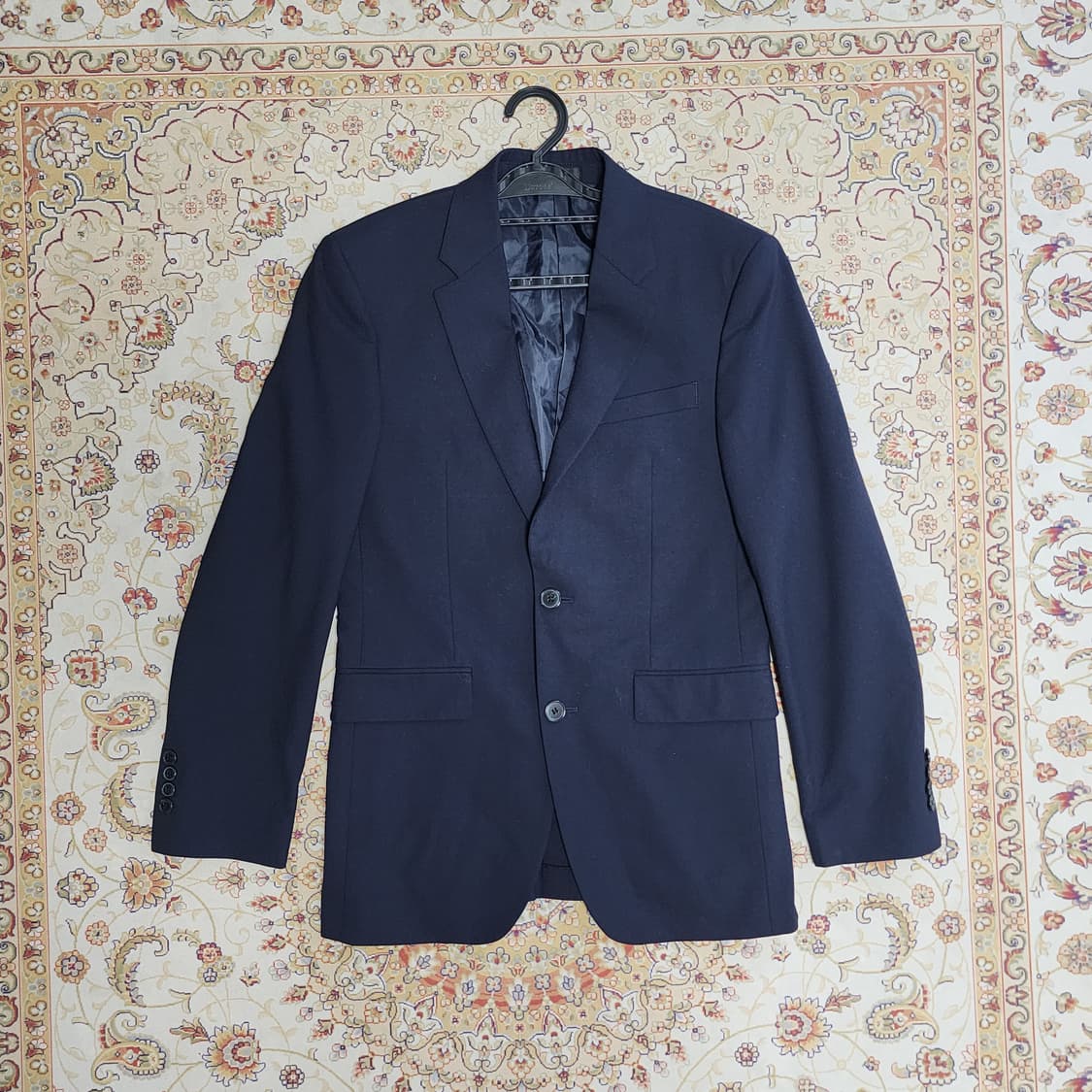 코모도스퀘어 울혼방 남성 정장 자켓
95 상품이미지1