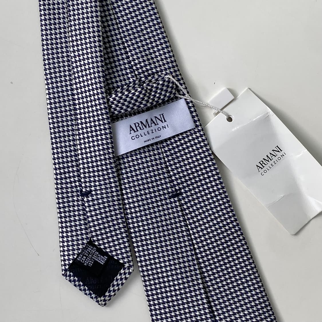 미사용품 택달린 알마니 명품 정품넥타이(ARMANI)7.3cm 상품이미지5