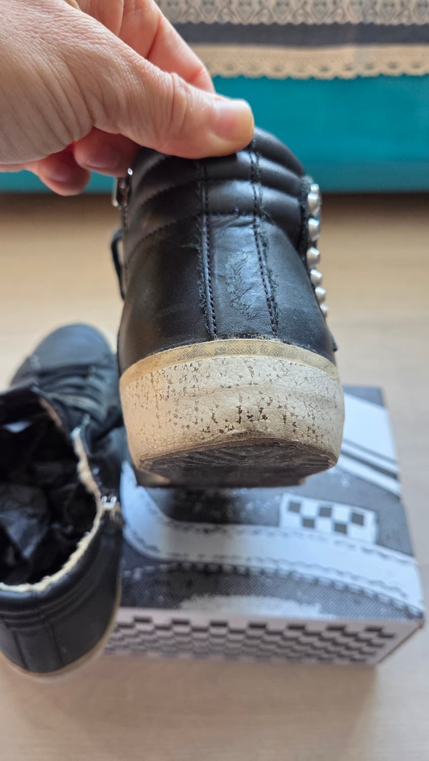 골든구스 슬라이드 드스트레스드 스터드 하이탑 38 상품이미지9