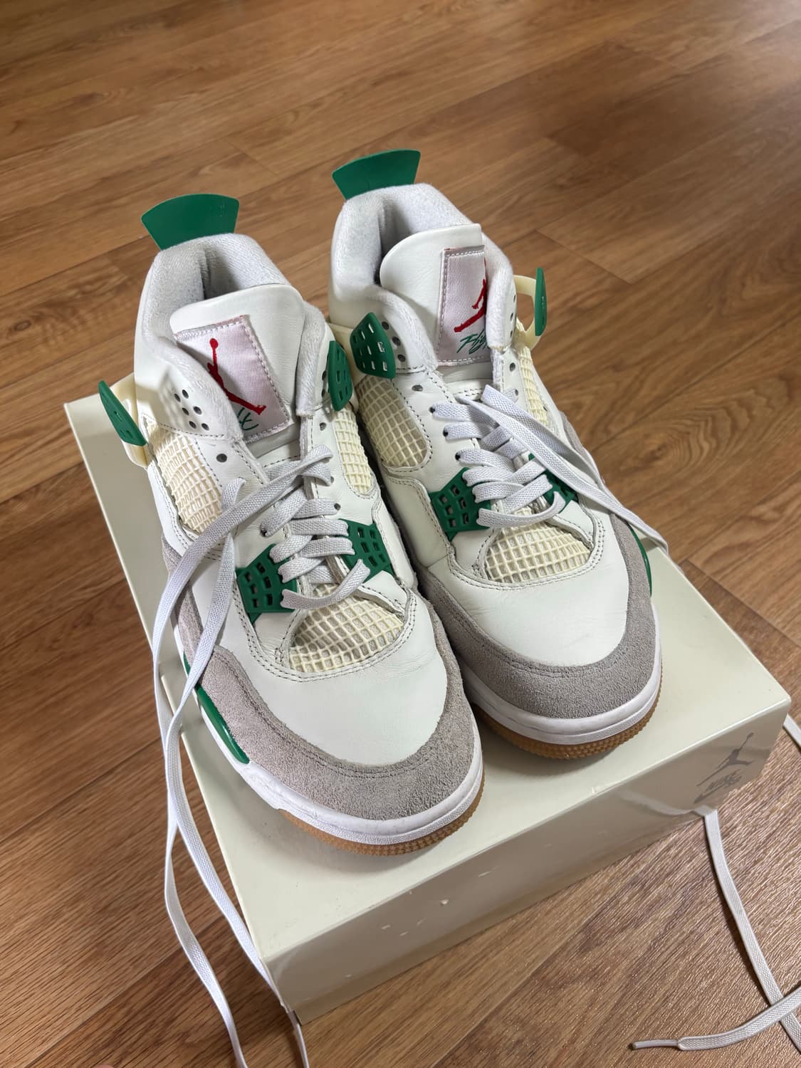 나이키 조던4 x sb dunk 파인그린 265 상품이미지1