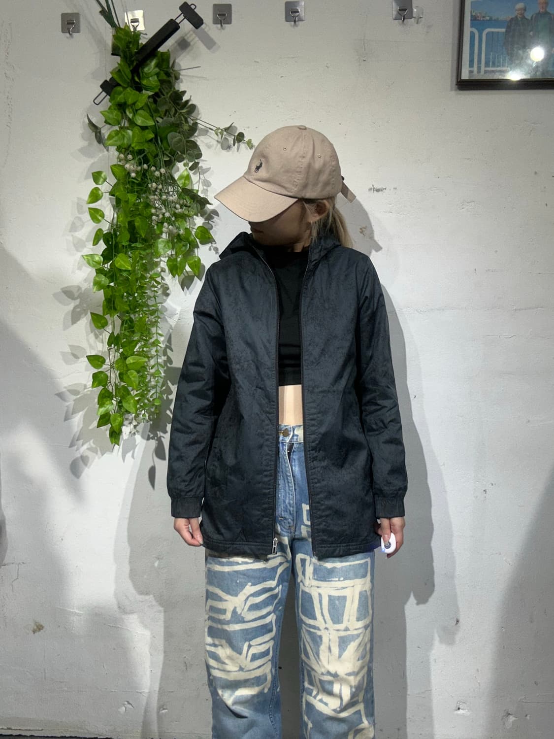 아디 차콜 패턴 후드 바람막이 자켓 상품이미지2