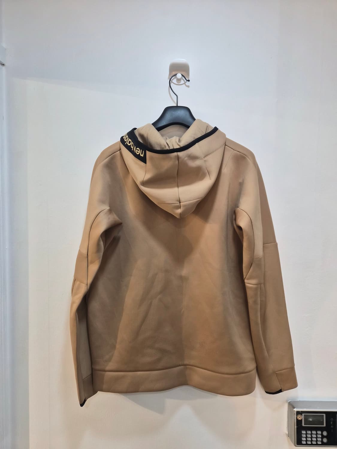 L/100) 뉴발란스 후드집업 팝니다 상품이미지2