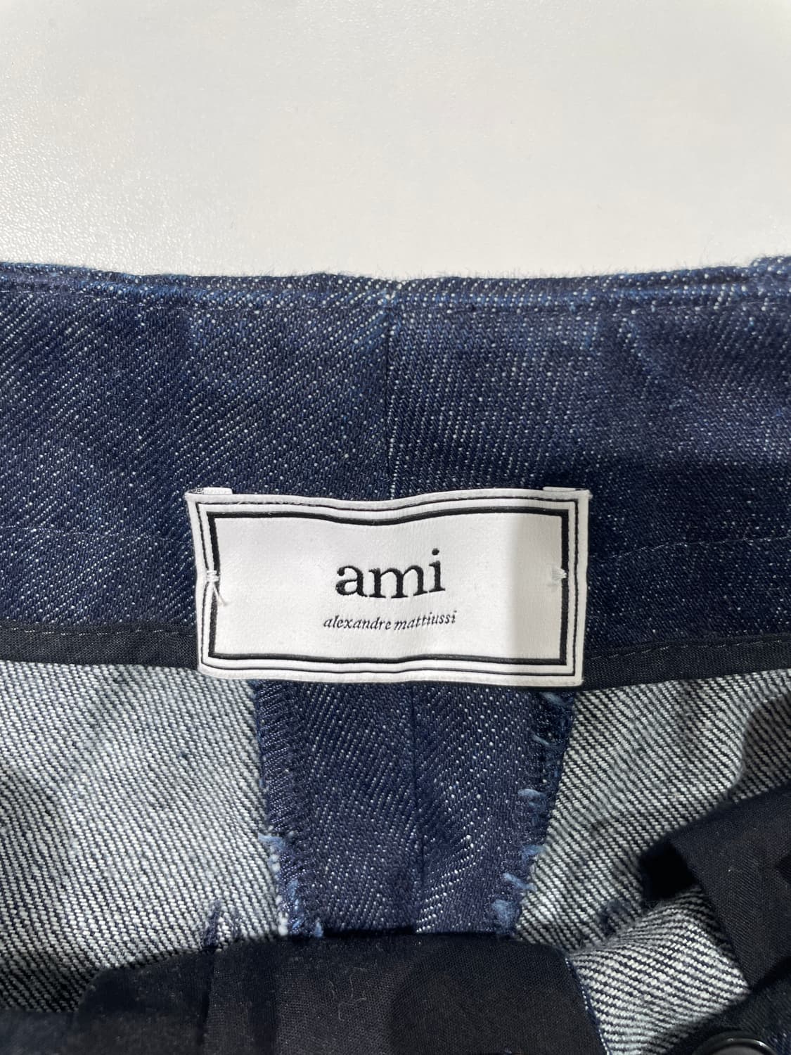 아미 진청 투 턱 데님 팬츠 상품이미지7