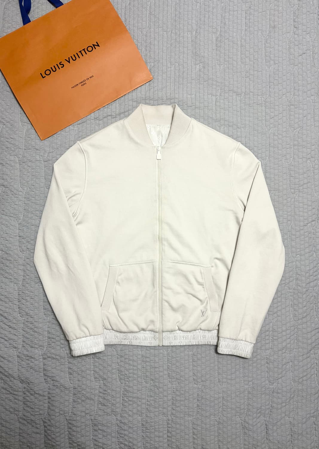 루이비통 리버서블 바람막이 상품이미지4