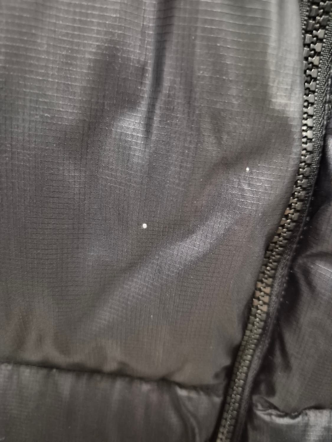 노스페이스 패딩 블랙 105 상품이미지10