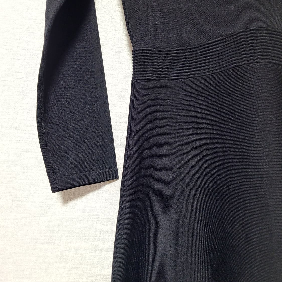 산드로 SANDRO 니트 원피스 하프집업 (44-날씬55/표기1) 새상품 상품이미지3