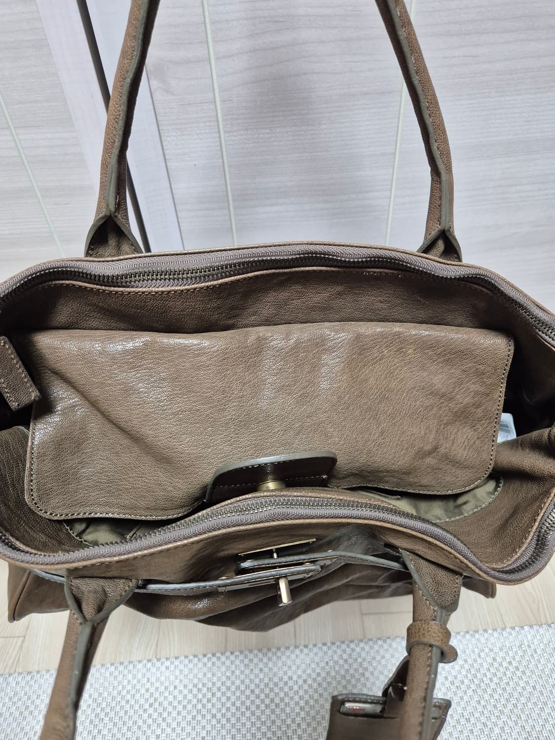 (정품) TIME 타임 카프스킨 버클 빅백  토트백 켈리백 상품이미지7