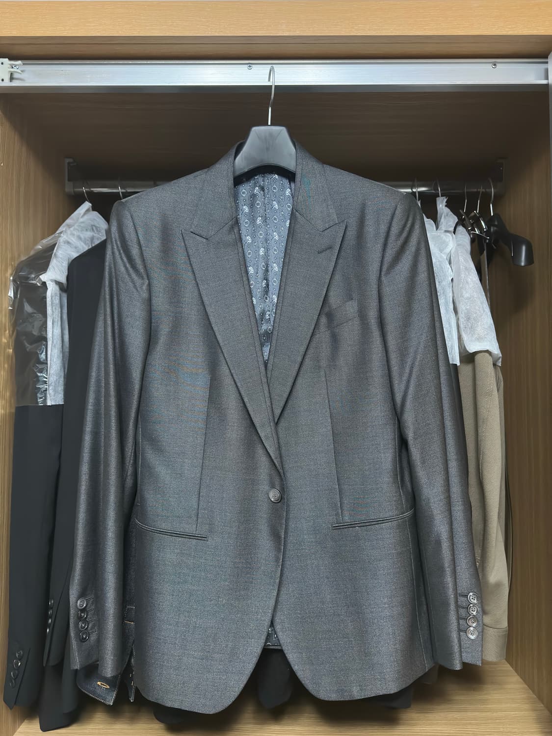 신품) 돌체앤가바나 실크 자켓 48 상품이미지1