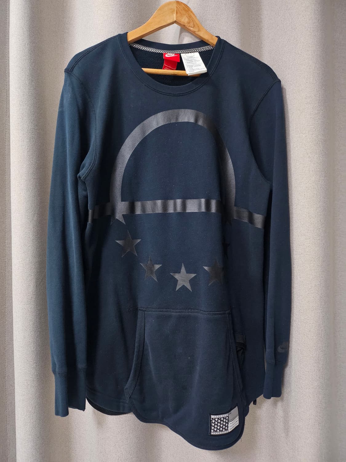 나이키 맨투맨 상품이미지1