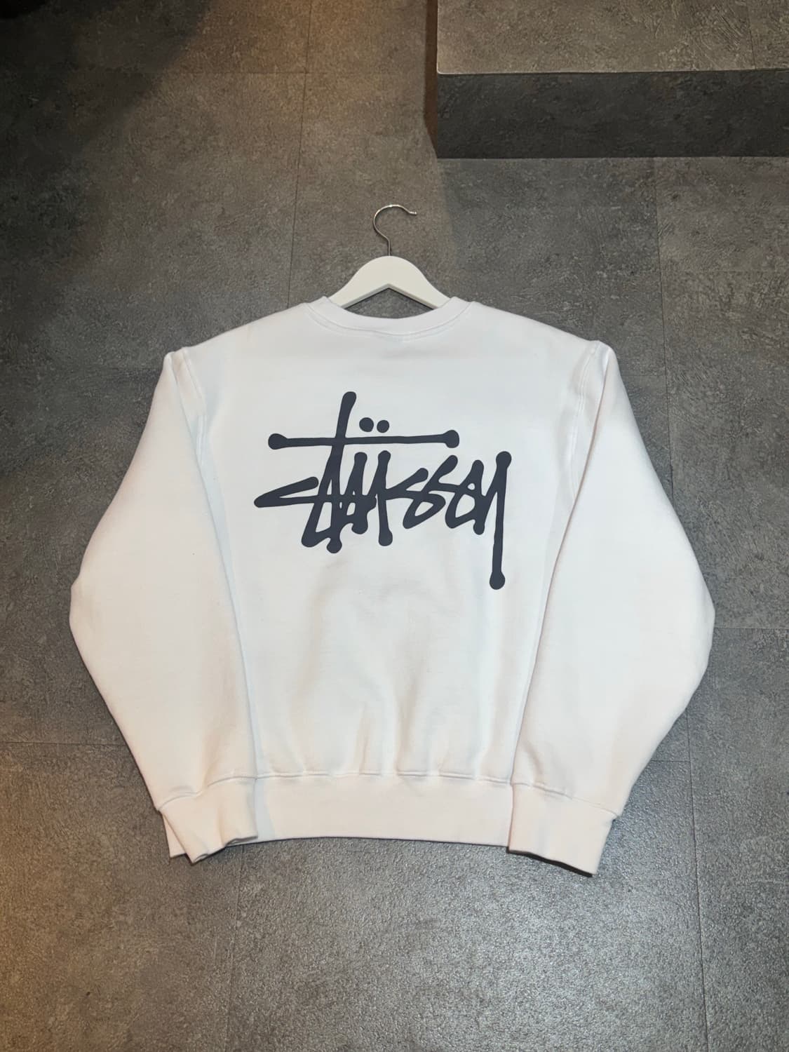 스투시 베이직 크루넥 맨투맨 S사이즈 상품이미지3