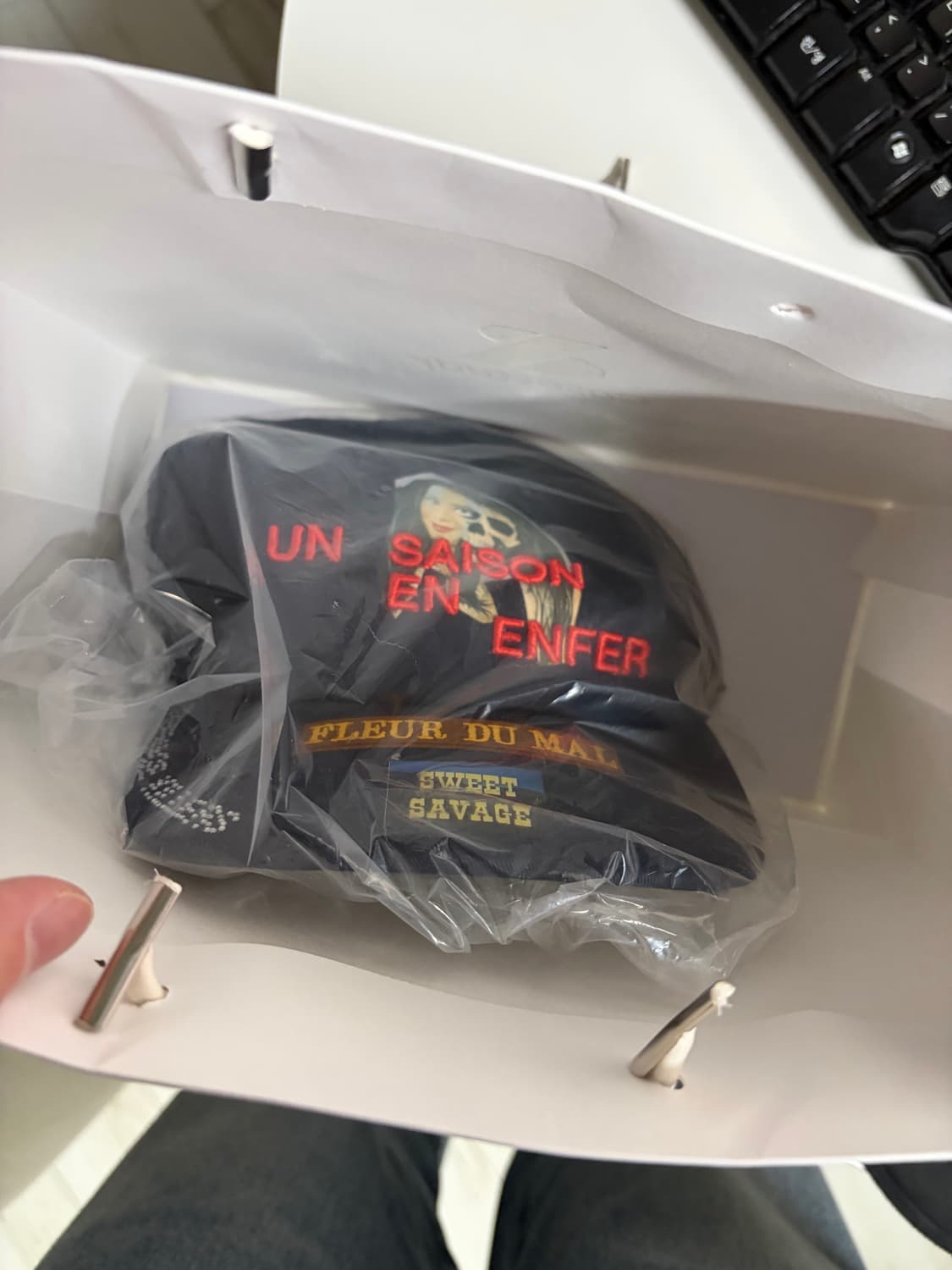 팔리 할리우드 boon une saison en enfer hat 상품이미지2