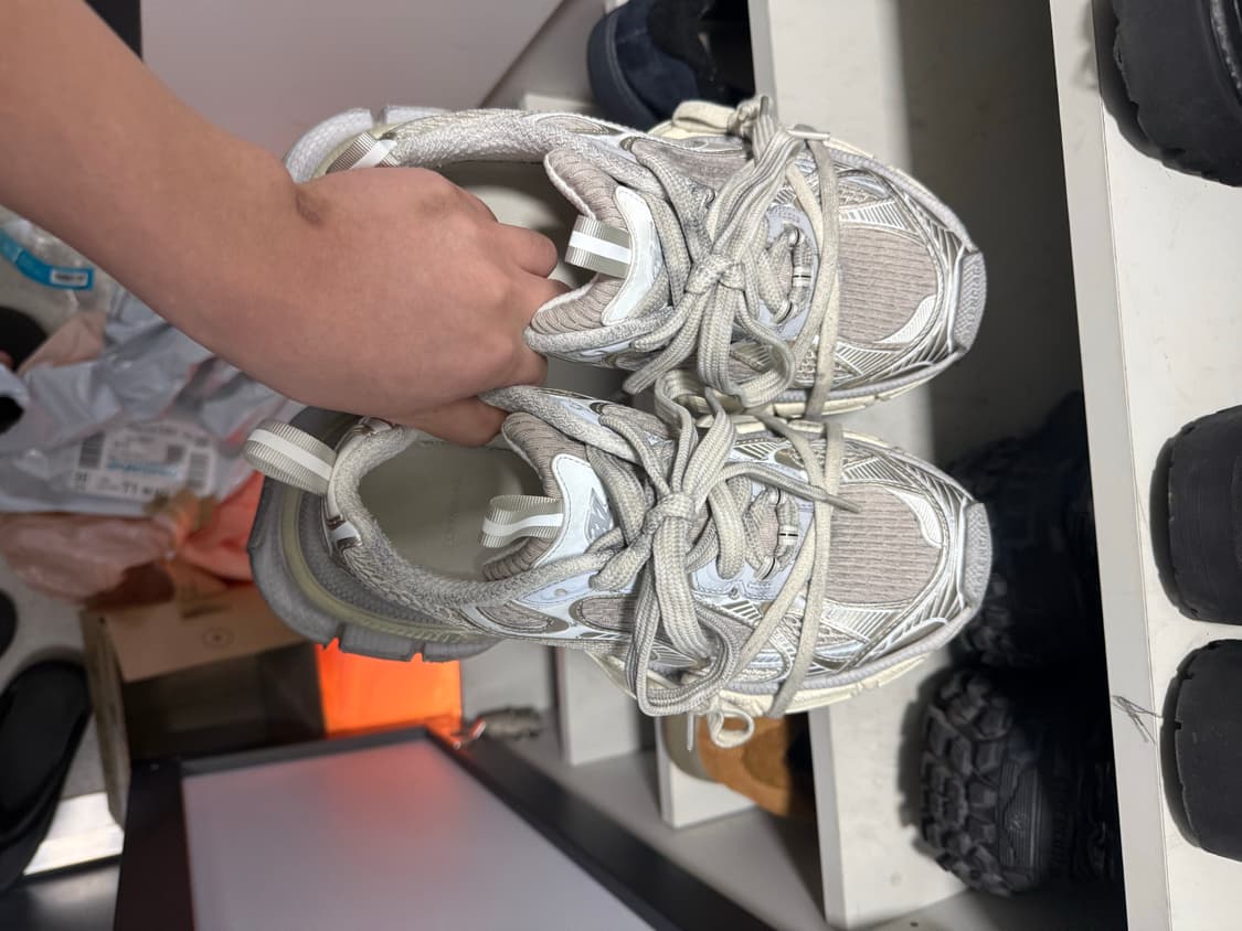 발렌시아가 3xl 에그쉘 40size 상품이미지1