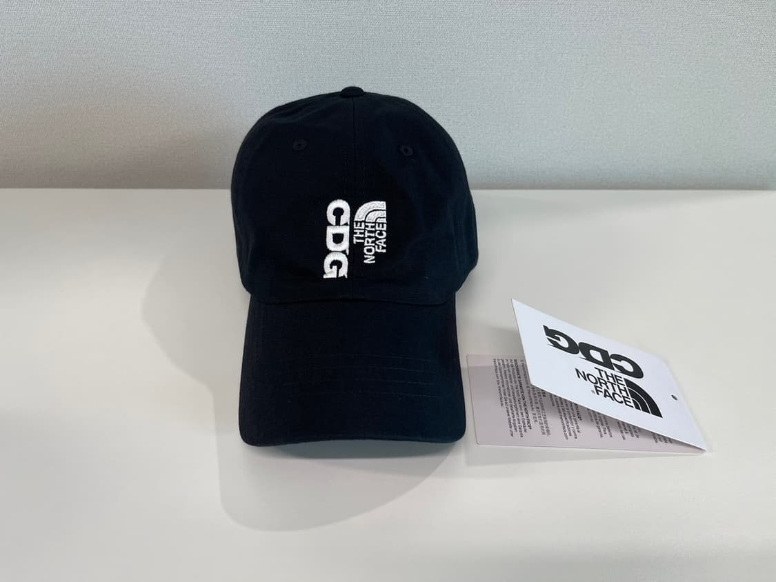 CDG x 노스페이스 꼼데가르송 놈 캡 상품이미지1