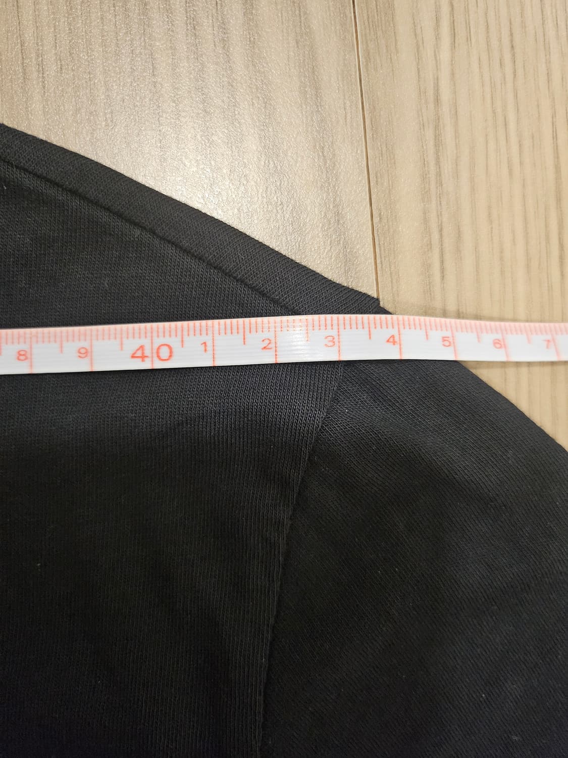 휴고보스 그래픽 반팔 티 블랙 상품이미지10