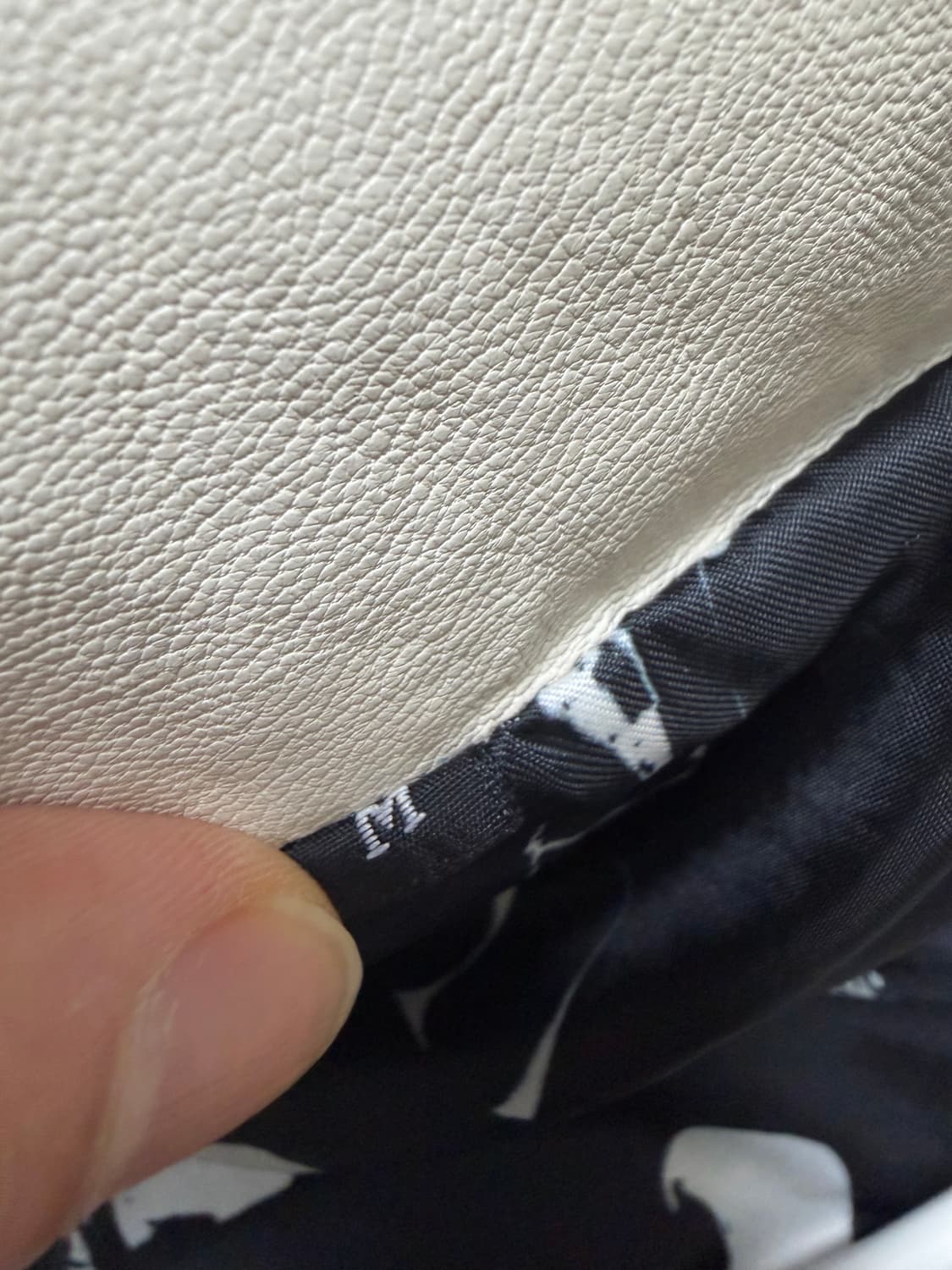 떠그클럽 레더 패딩 M 상품이미지5