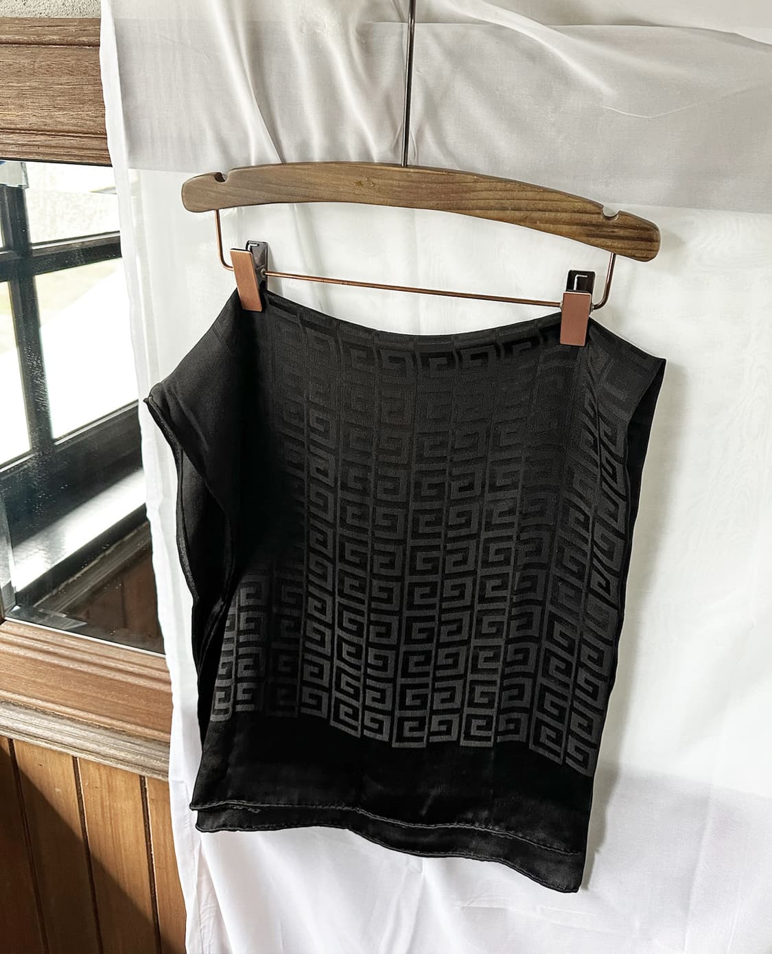 GIVENCHY silk logo scarf 상품이미지8