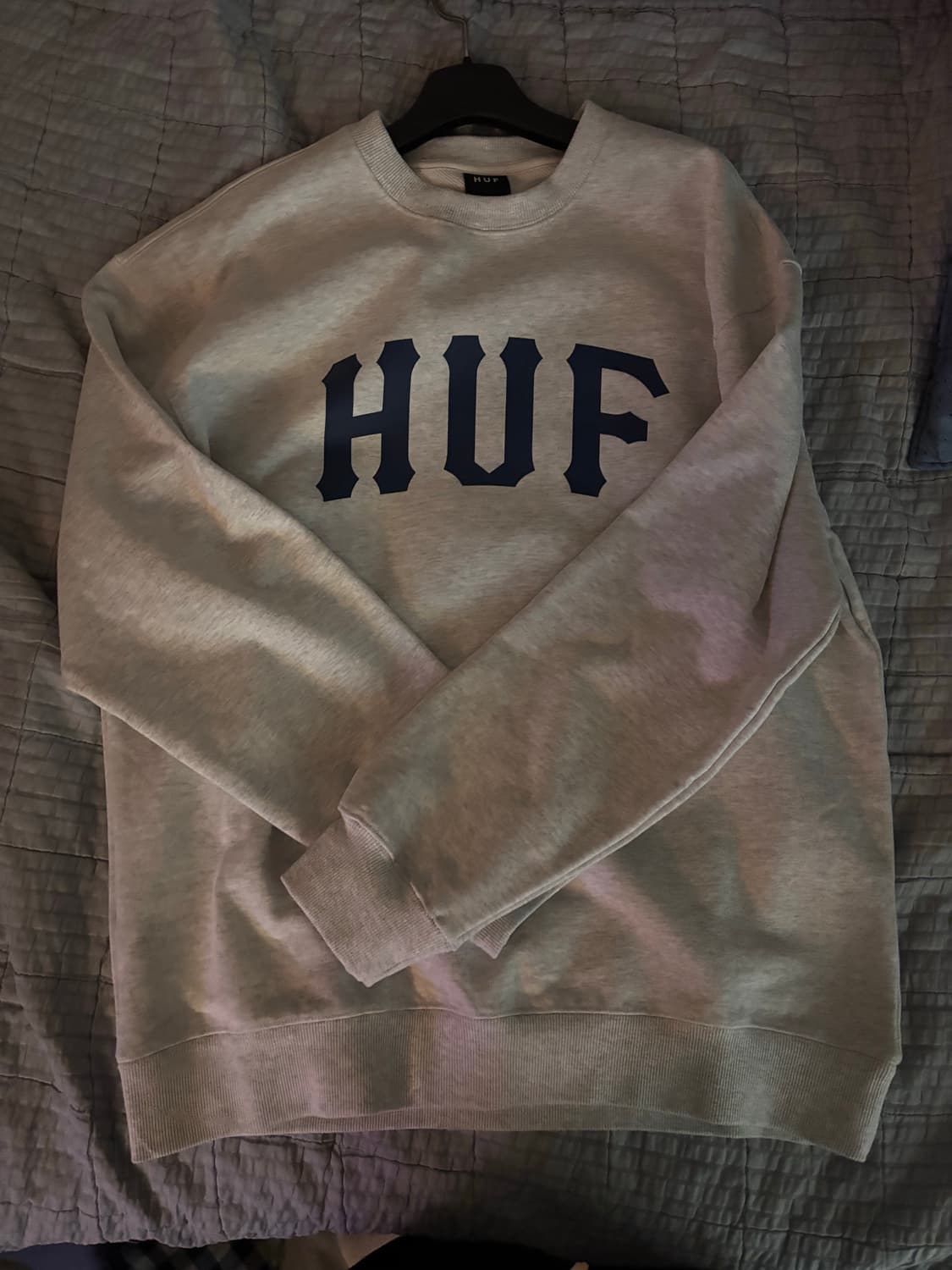 huf 허프 로고 흰 맨투맨 상품이미지1