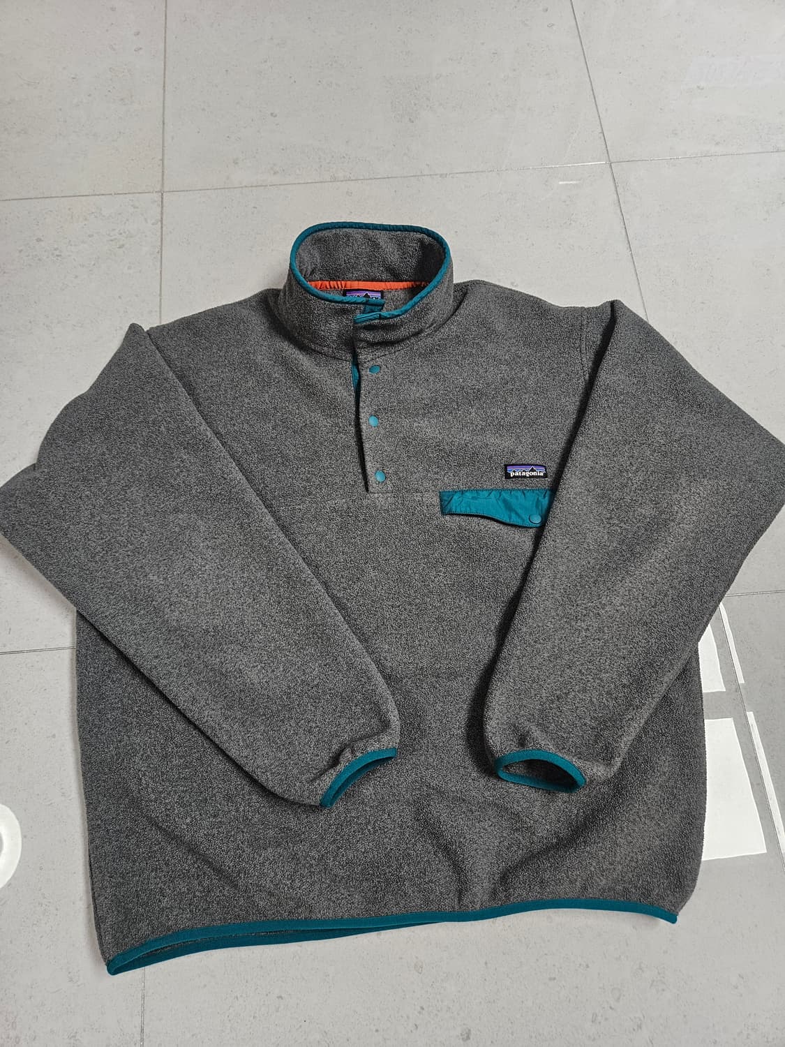 파타고니아 신칠라 L 샤이아라보프 상품이미지1