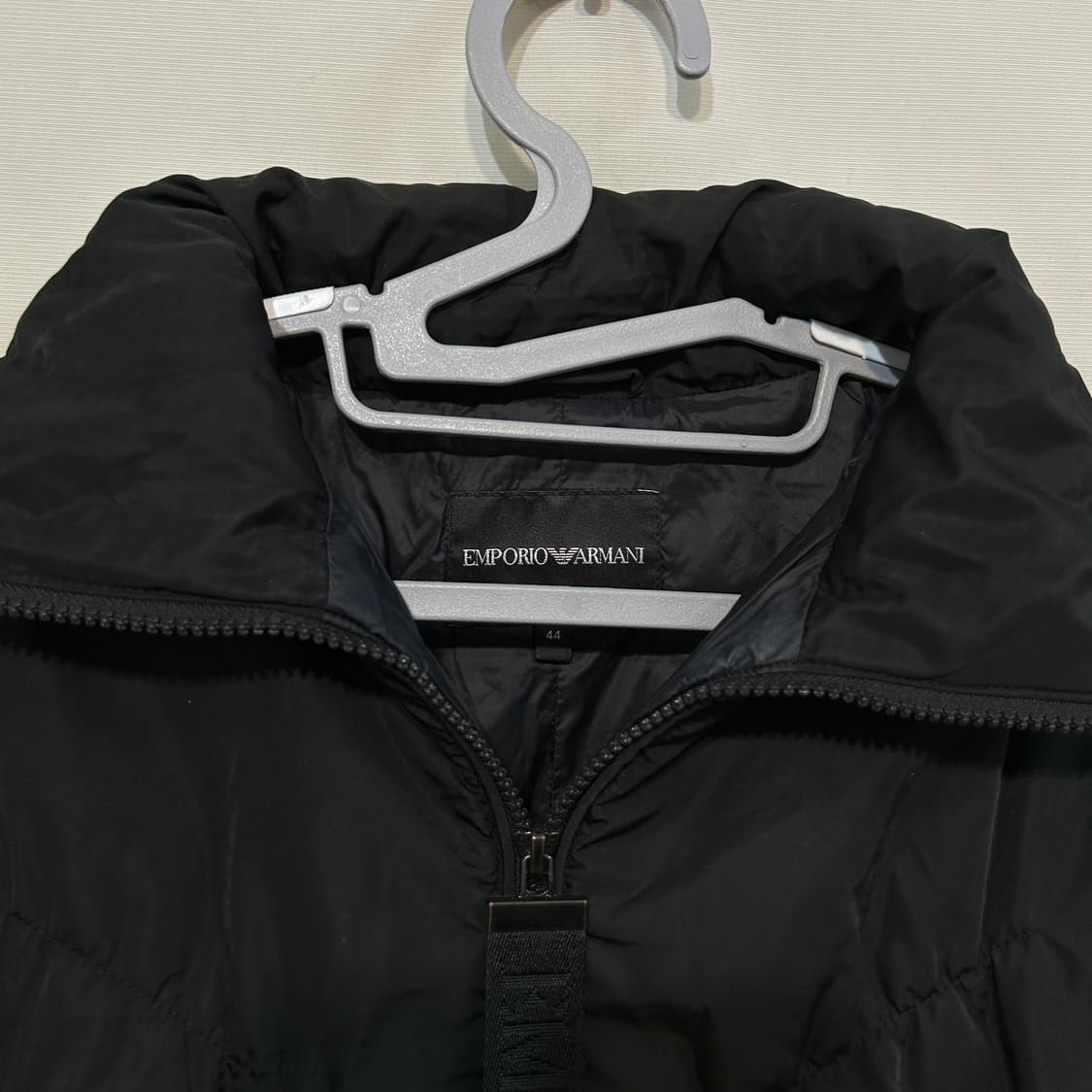 정품 엠포리오아르마니 여성 누빔 패딩 77정도 상품이미지2