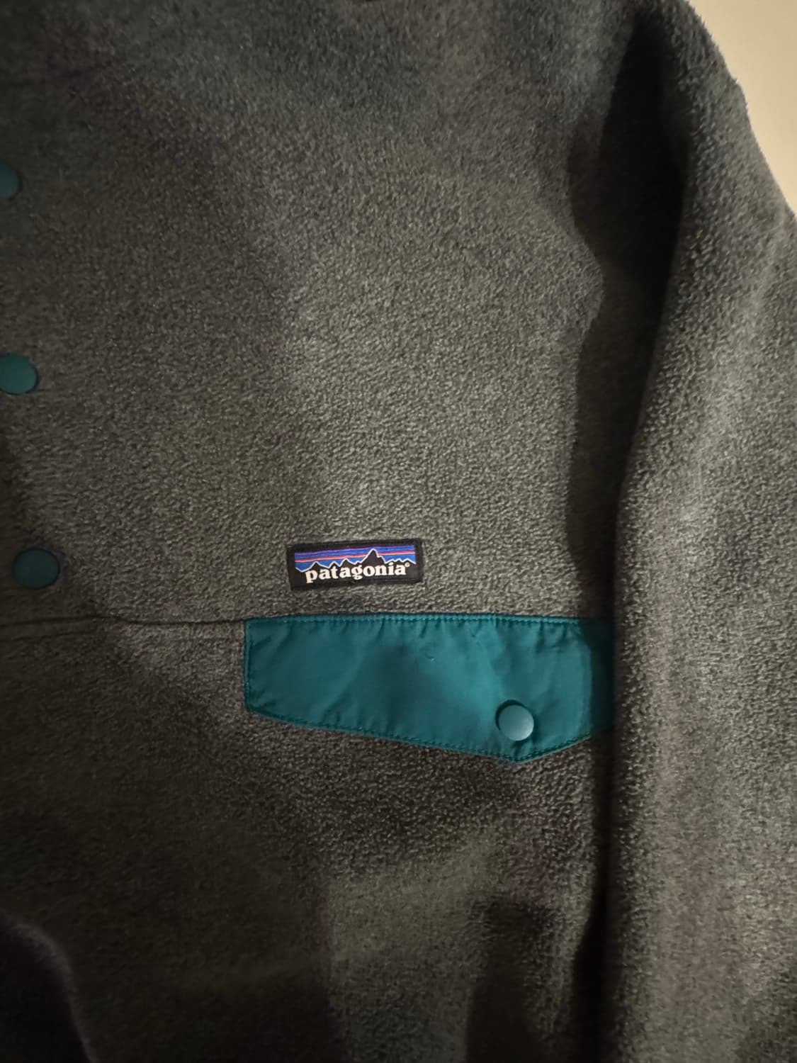 [L] 파타고니아 신칠라 리젠그린 샤이아 라보프 새상품급 상품이미지3