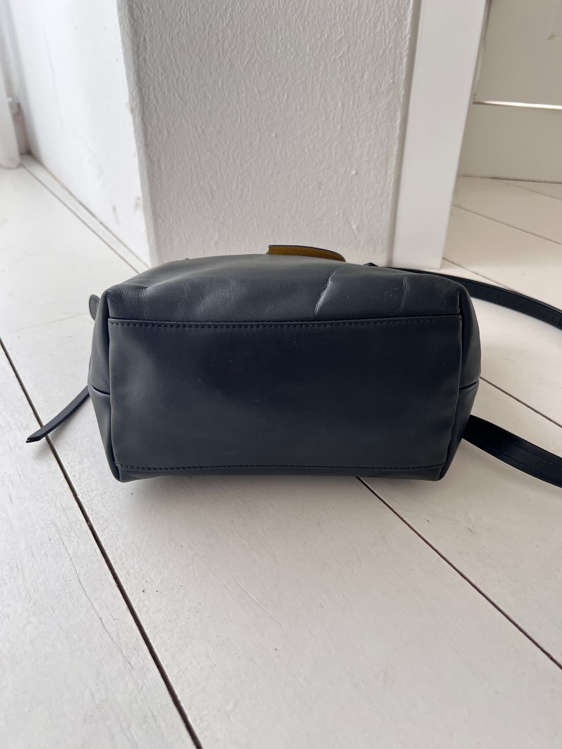 롱샴 르 플리아쥬 블랙 레더 크로스백 상품이미지9