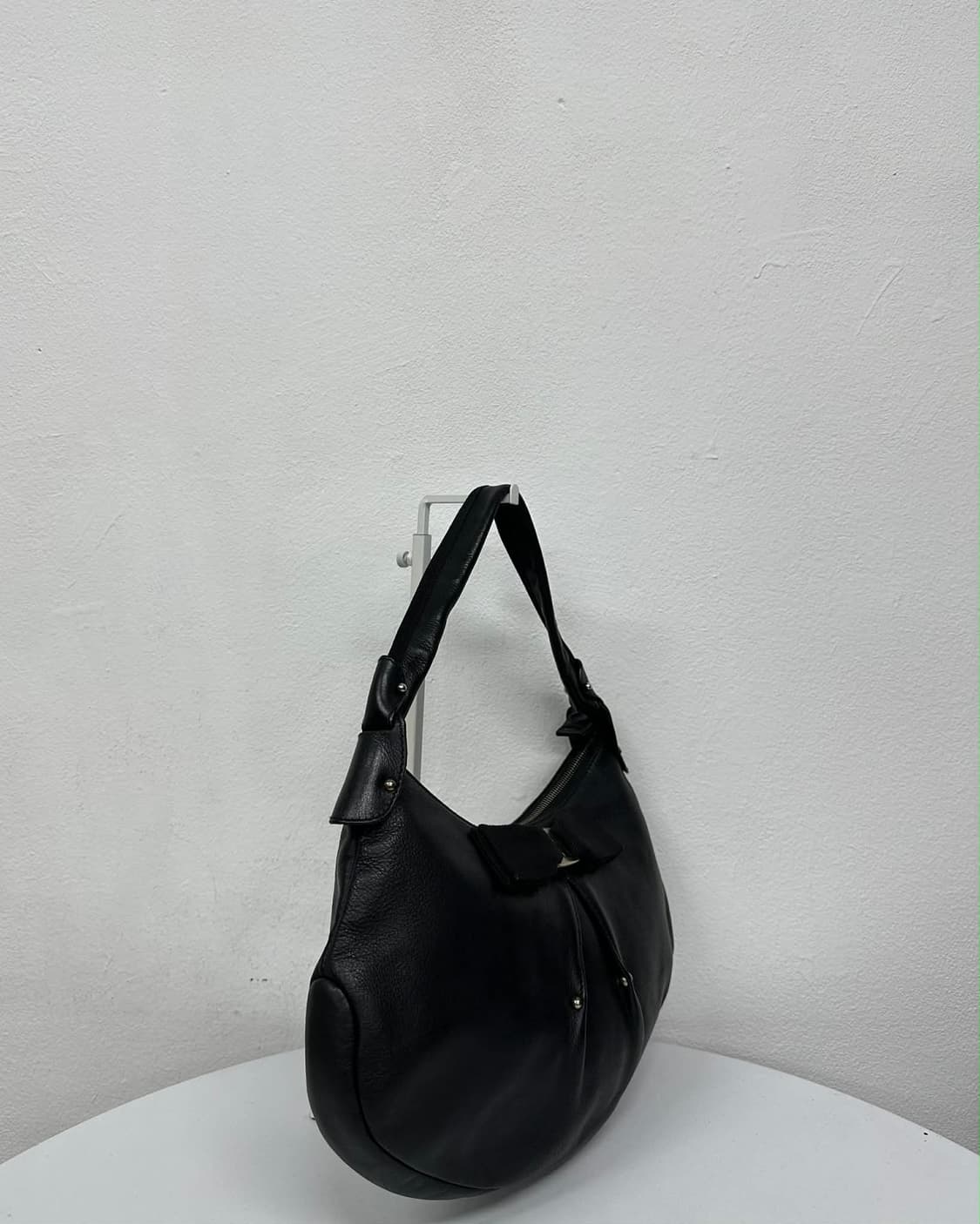 살바토레 페라가모 바라 리본 가죽 숄더 & 토트백 상품이미지2