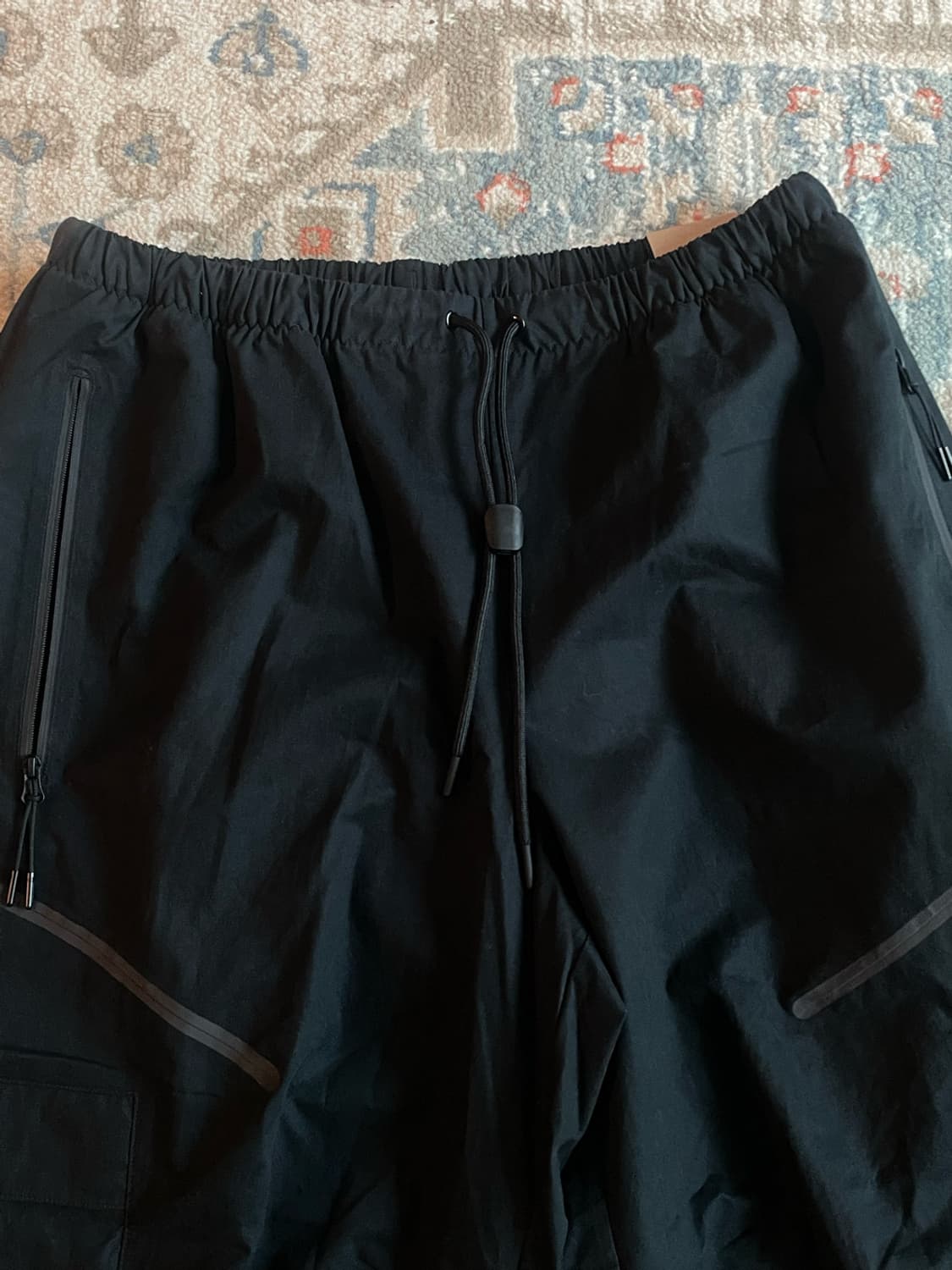 나이키 테크 카고 스니커즈 팬츠 (새제품 .L) 상품이미지2