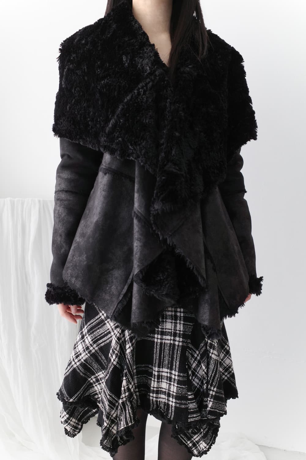unbalanced flared fur jacket 상품이미지8