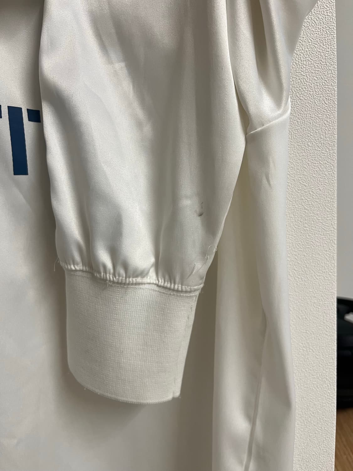 시눈 SPORTY TRACK LONG SLEEVE 상품이미지8