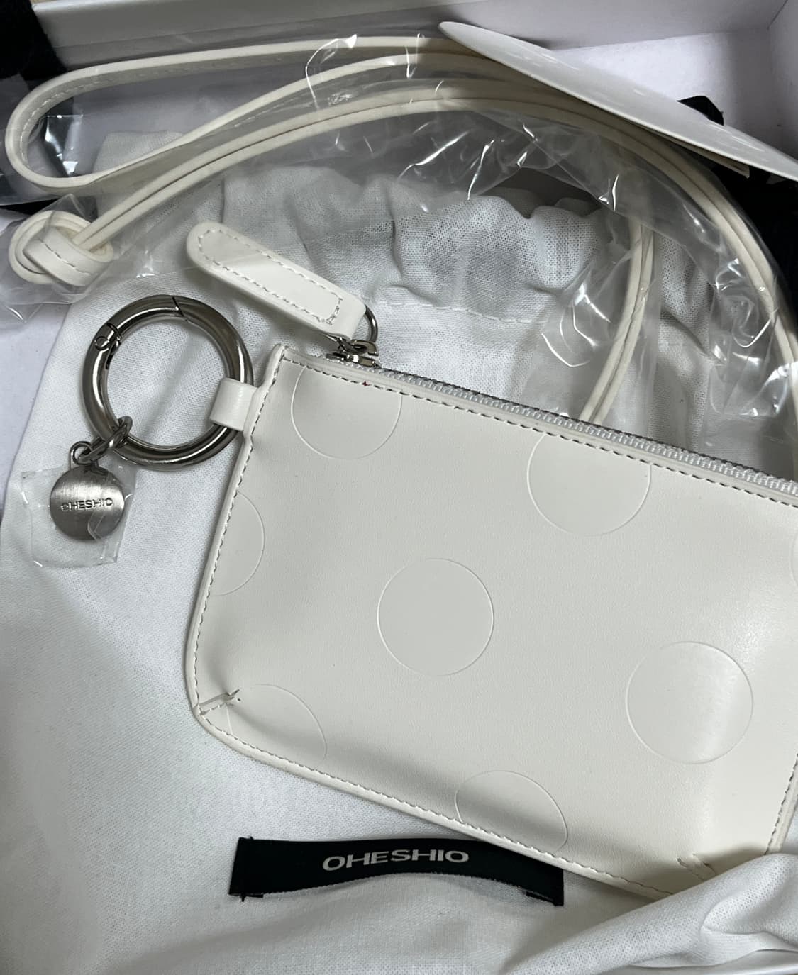 오헤시오 DOT CROSS CARD WALLET, IVORY 상품이미지1