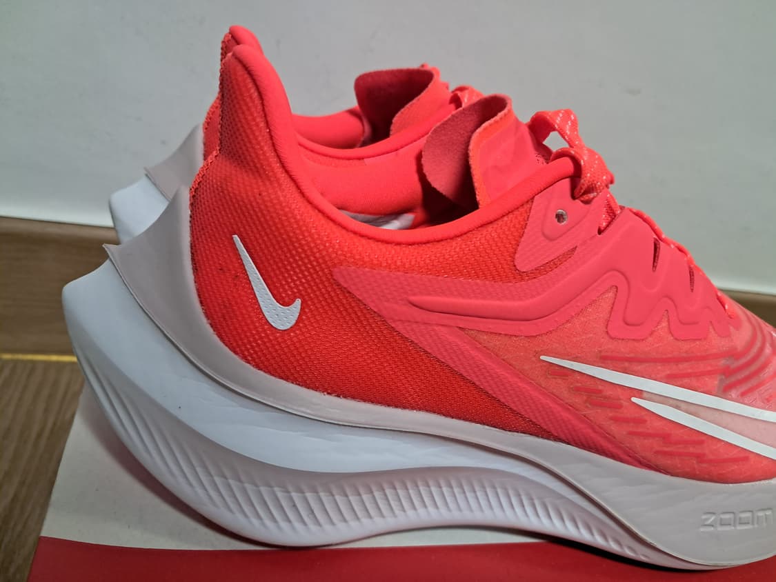 나이키 줌 런닝화 225 상품이미지5
