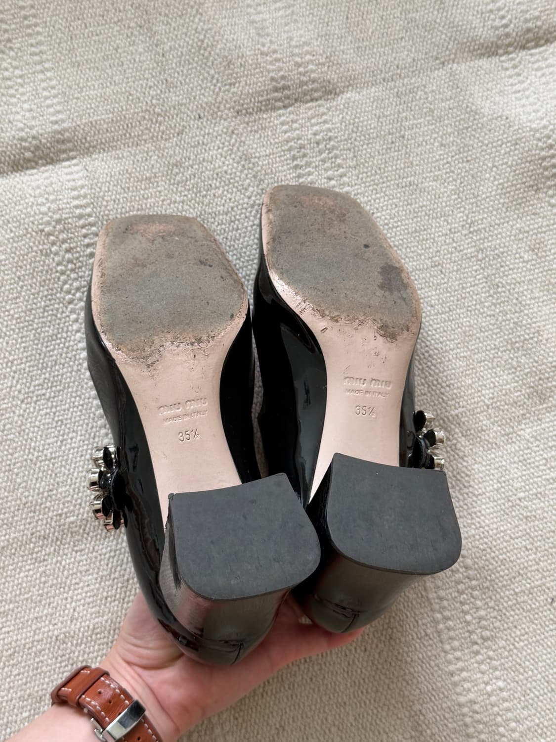 miu miu 크리스탈 플라워 메리제인 구두 상품이미지6