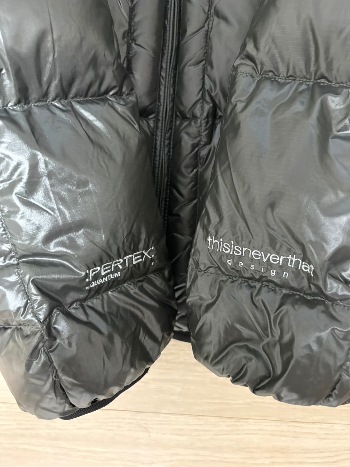 디스이즈네버댓 퍼텍스 경량패딩 블랙 상품이미지7