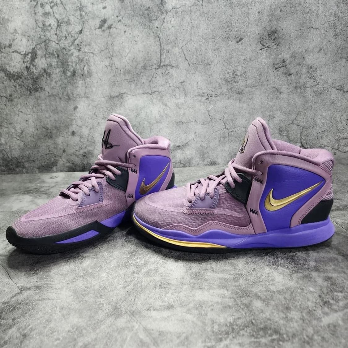 나이키 GS 카이리 인피니티 애머시스트 웨이브 240 상품이미지2