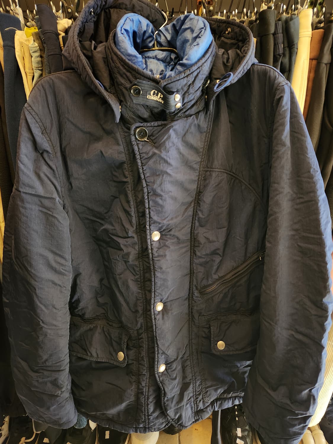 CP컴퍼니 패딩 상품이미지1