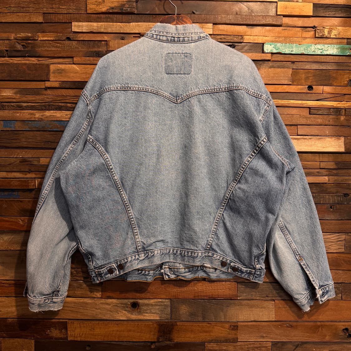 80-90s Levis 3rd Denim Trucker Jacket 상품이미지3