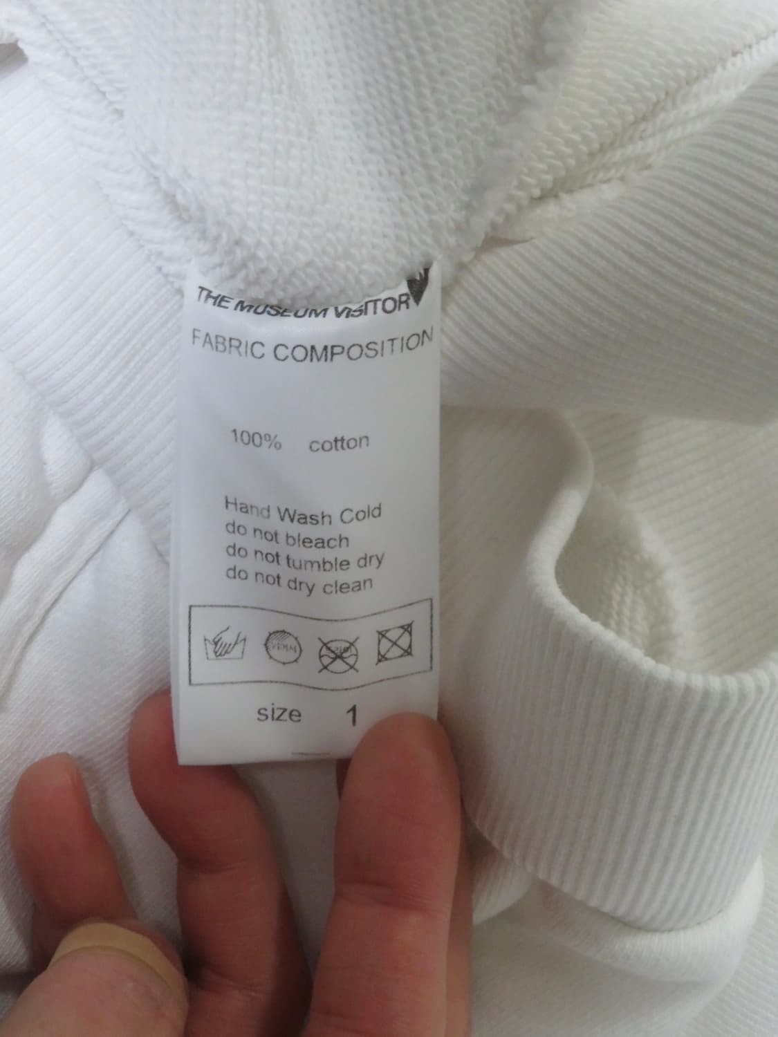 더뮤지엄비지터 후드 상품이미지4