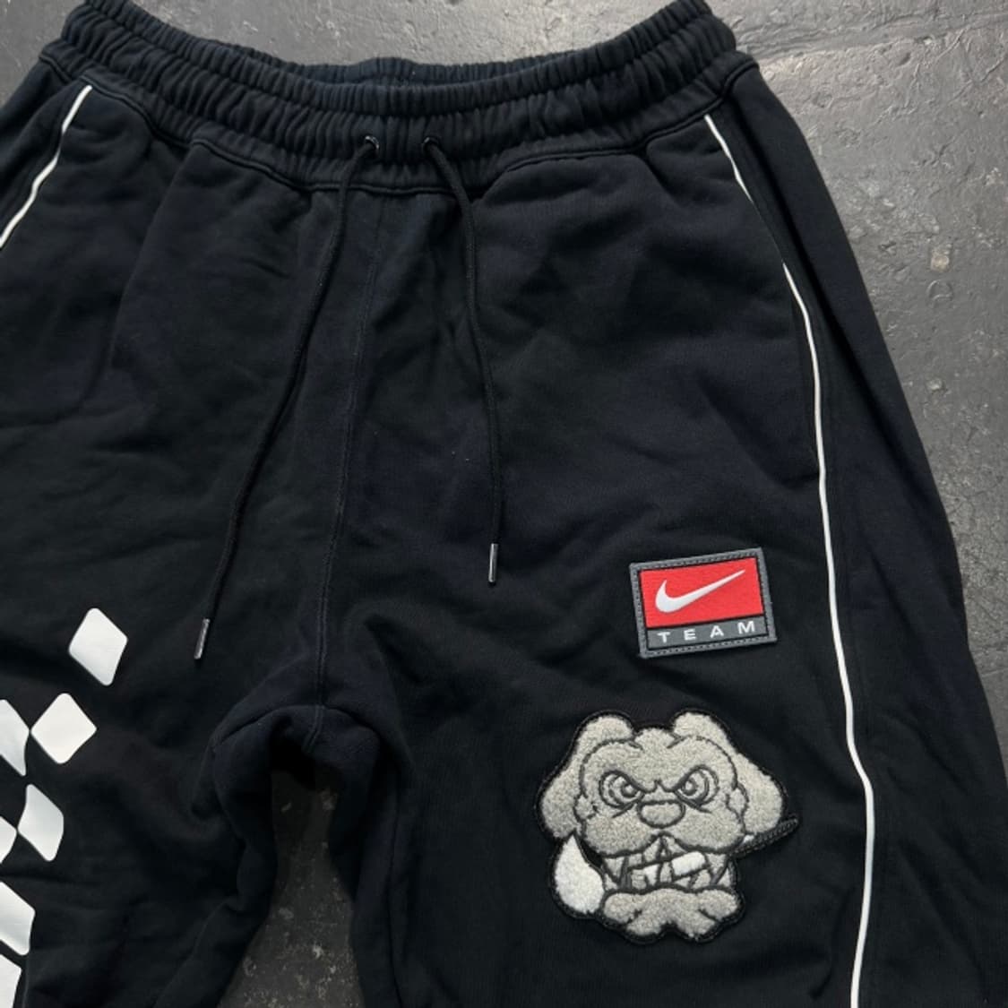 100 나이키 슈독 조거팬츠  상품이미지2