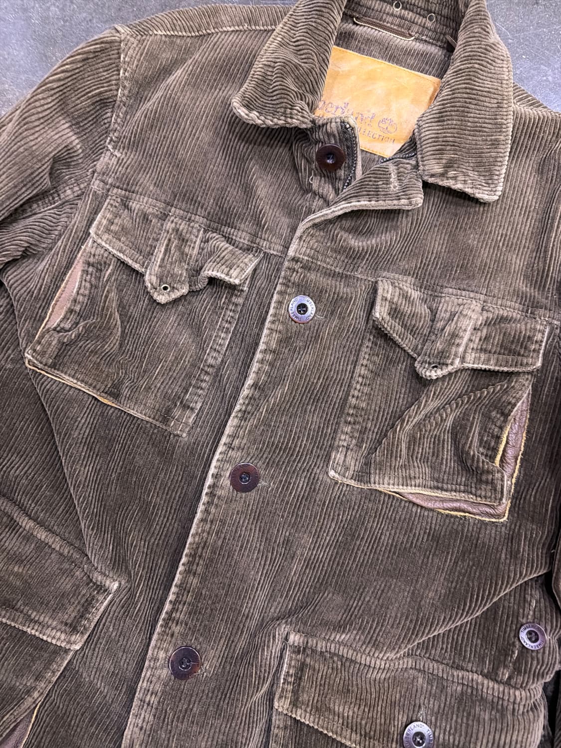 팀버랜드 리미티드 컬렉션 코듀로이 헌팅자켓 브라운 M 상품이미지4