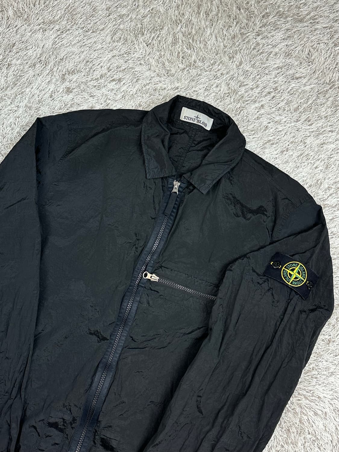 [XL] 백화점판 정품 스톤아일랜드 23SS 나일론 메탈 오버셔츠 블랙 상품이미지1