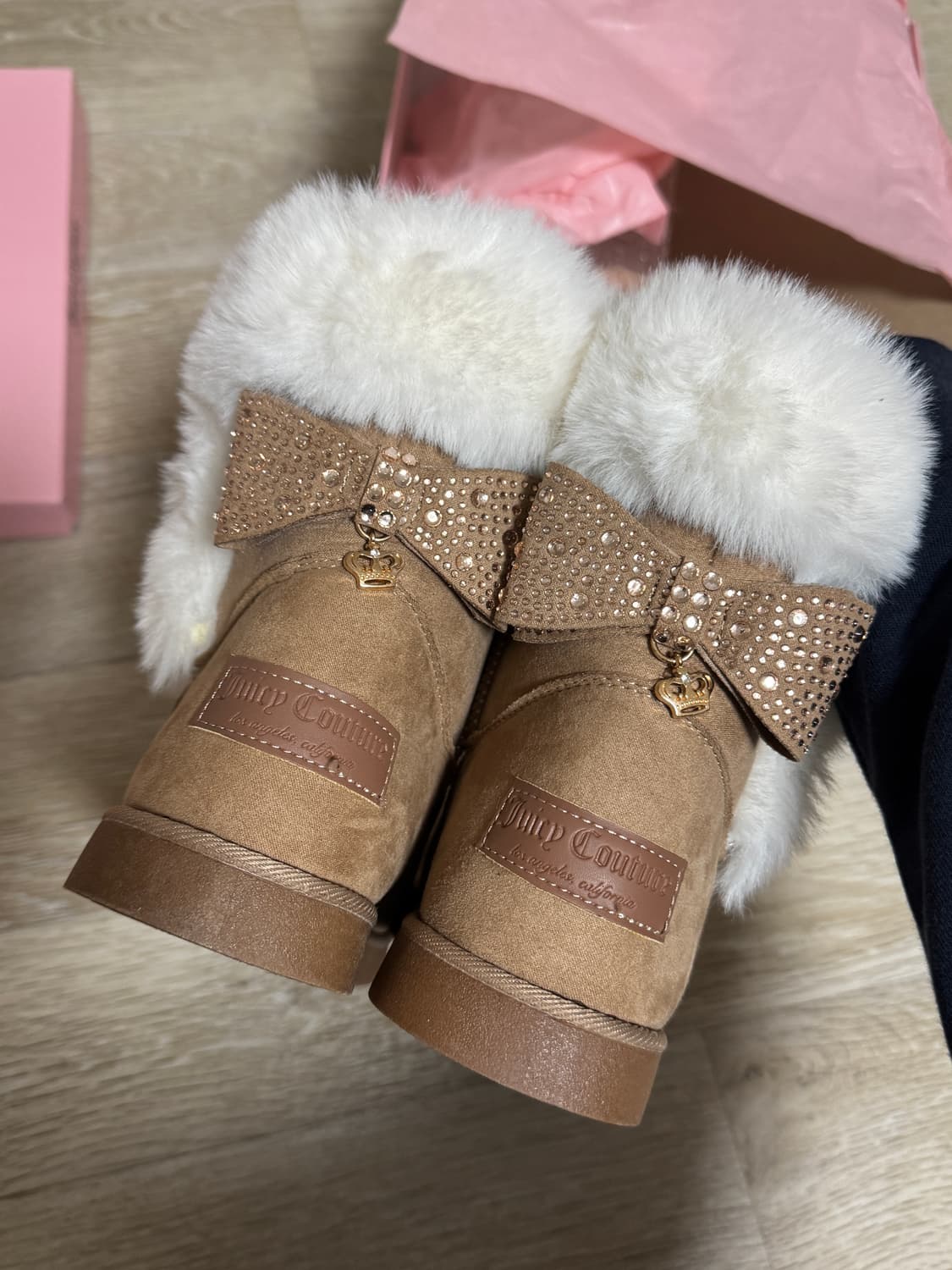 쥬시꾸뛰르 어그 부츠 7사이즈 (230-235) 상품이미지1