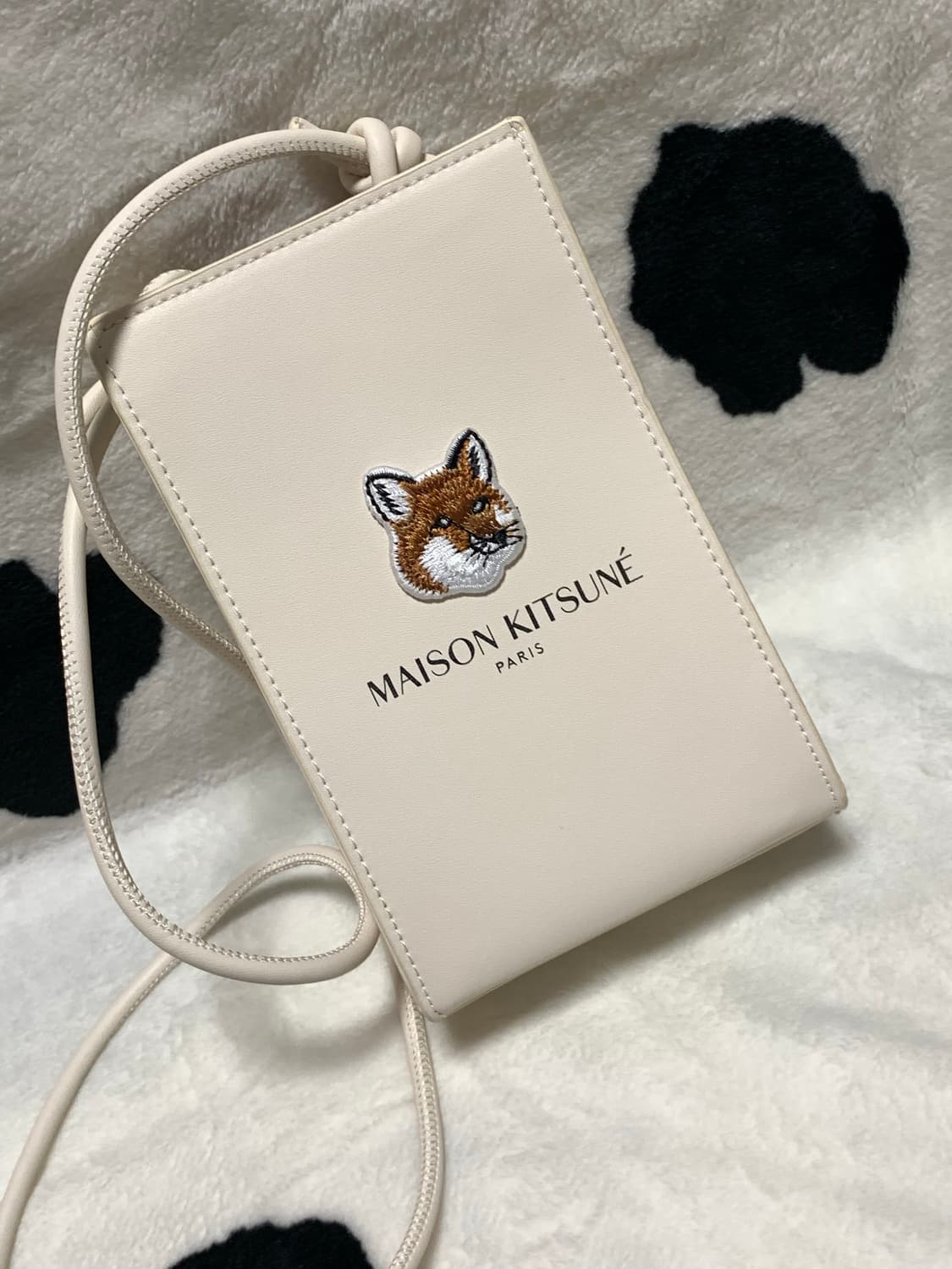 메종키츠네 라네즈 크로스백 상품이미지2