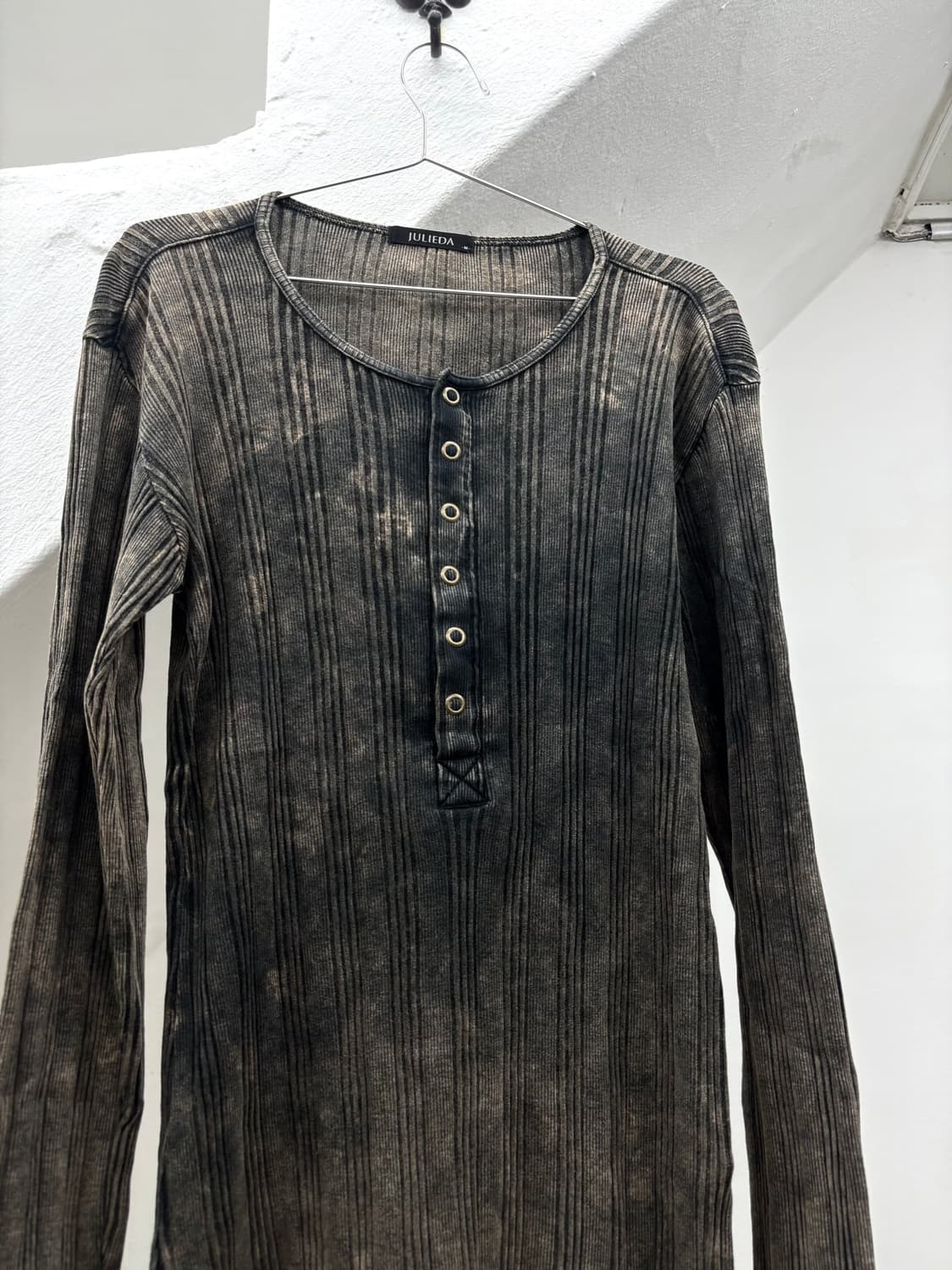 Dirt sand henley neck long sleeve   상품이미지6