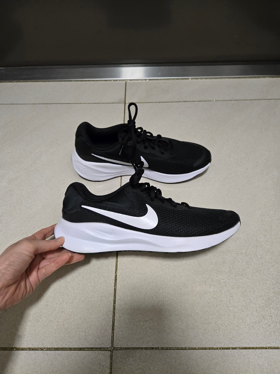 [260/미착용] 나이키 남성 운동화 런닝화 상품이미지1